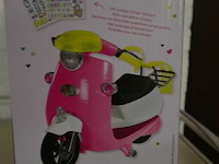 Baby born vespa op afstandbediening - afbeelding 3 van  3