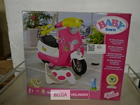 Baby born vespa op afstandbediening - afbeelding 1 van  4