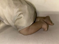 Babybeeldje in europees biscuit - afbeelding 3 van  5