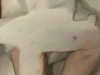 Babybeeldje in europees biscuit - afbeelding 5 van  5