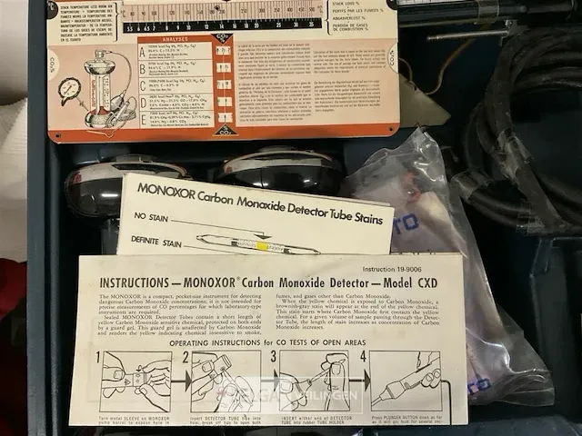 Bacharach fyrite test kit co2-meter - afbeelding 2 van  10