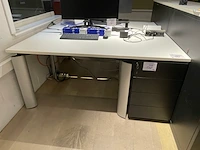 Bachman bureautafel met ladenkast