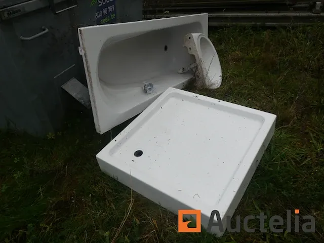 Bad en douchebad - afbeelding 2 van  9