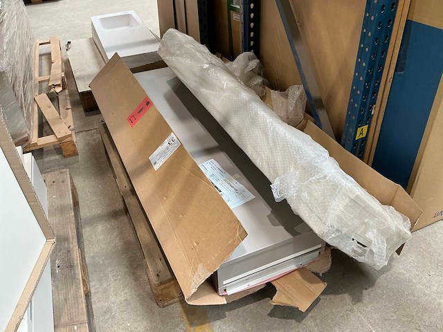 Badkamerkast (2x) - afbeelding 1 van  4