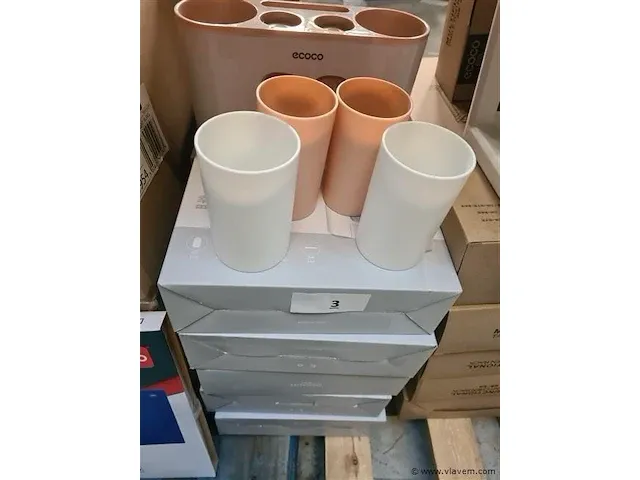 Badkamermateriaal - afbeelding 1 van  1