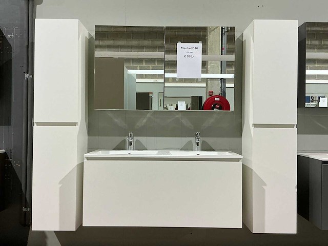 Badkamermeubel - afbeelding 1 van  11