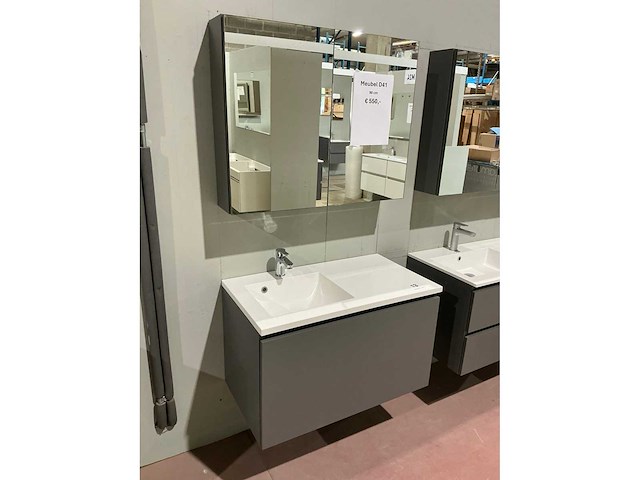 Badkamermeubel - afbeelding 2 van  7