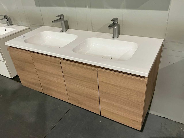 Badkamermeubel - afbeelding 2 van  9