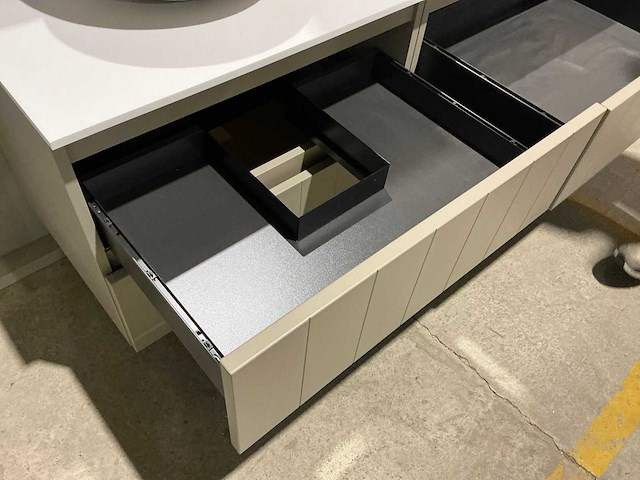 Badkamermeubel - afbeelding 4 van  6