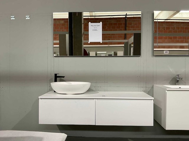 Badkamermeubel - afbeelding 1 van  5