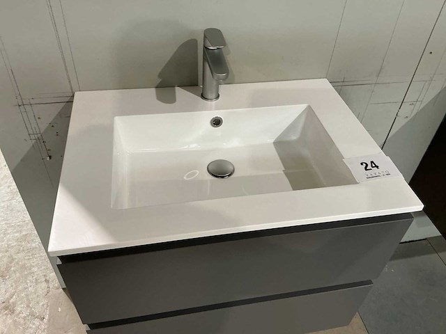 Badkamermeubel - afbeelding 4 van  7