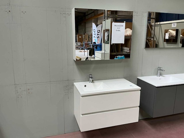 Badkamermeubel - afbeelding 1 van  7