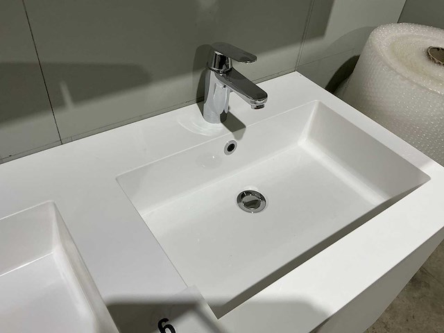 Badkamermeubel - afbeelding 4 van  7