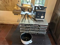 Bain marie- bordverwarmer - professionele crouque machine - afbeelding 1 van  5