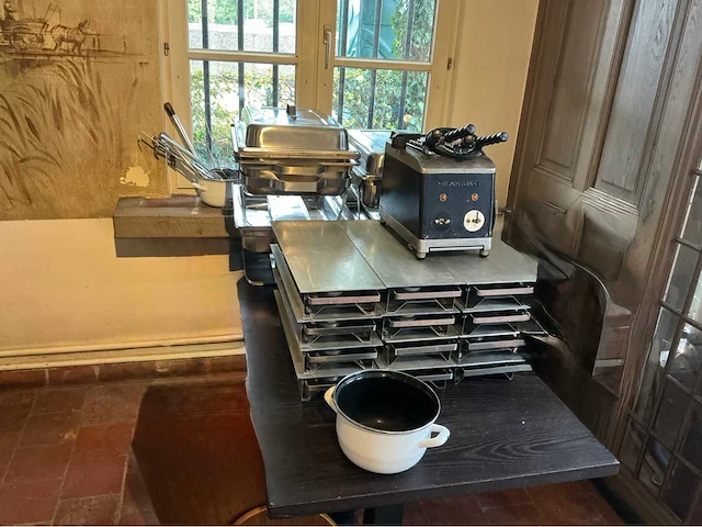 Bain marie- bordverwarmer - professionele crouque machine - afbeelding 4 van  5