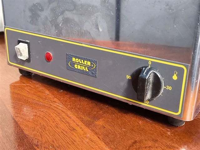 Bain-marie, roller grill, 1 voetje onderaan ontbreekt, getest en werkend - afbeelding 2 van  3