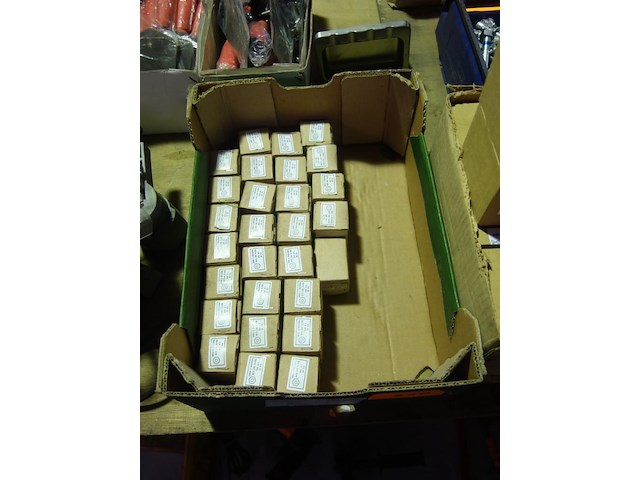 Bak m5 moeren - afbeelding 1 van  2