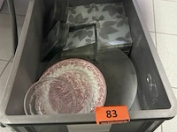 Bak met amuze bordjes en schotels - afbeelding 1 van  3