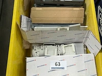 Bak met deurpompen - afbeelding 1 van  2