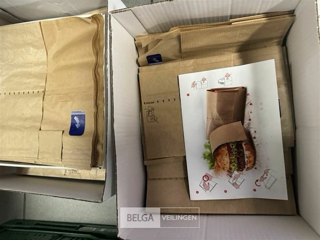 Bak met drinkbekers deksels - afbeelding 4 van  4