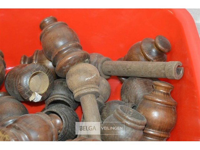 Bak met eindstukken voor gordijnroedes - afbeelding 4 van  4