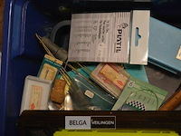 Bak met inhoud div visgerief - afbeelding 3 van  4