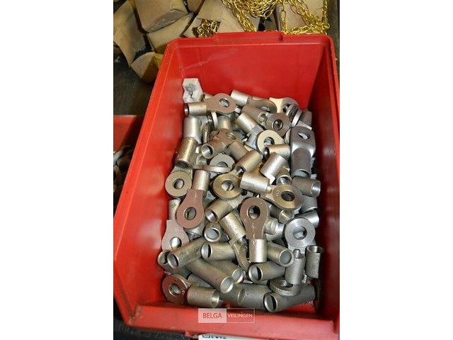 Bak met kabelschoenen - afbeelding 1 van  3