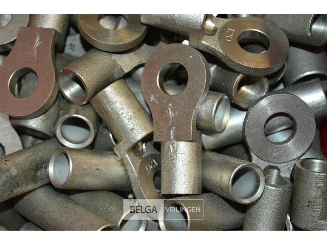 Bak met kabelschoenen - afbeelding 3 van  3