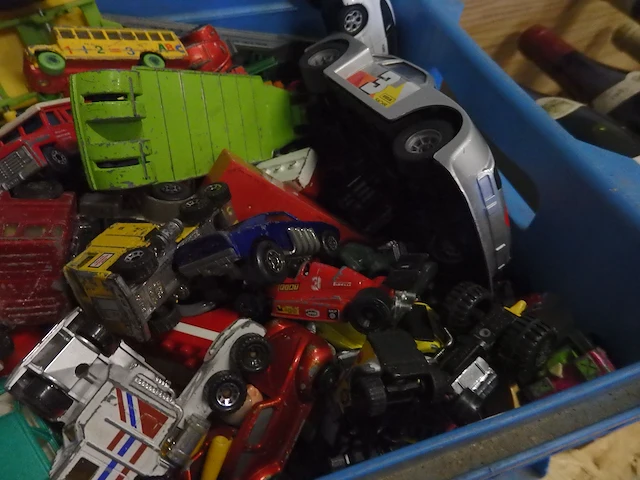 Bak met matchbox - afbeelding 3 van  4