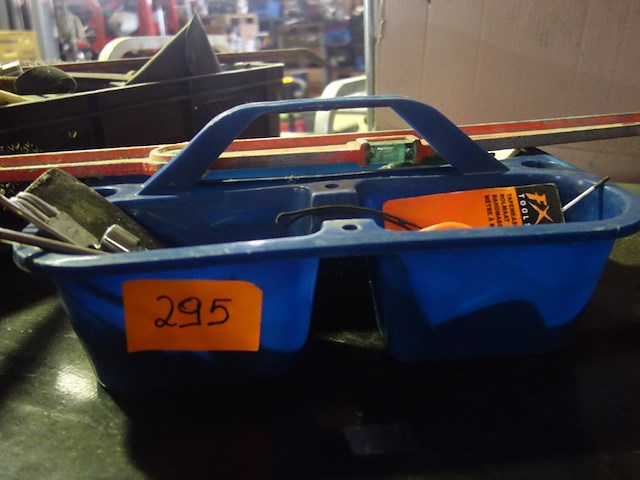 Bak met sleutels - afbeelding 2 van  2