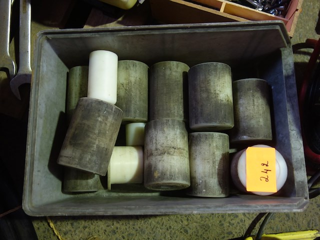 Bak met teflonrollen - afbeelding 1 van  1