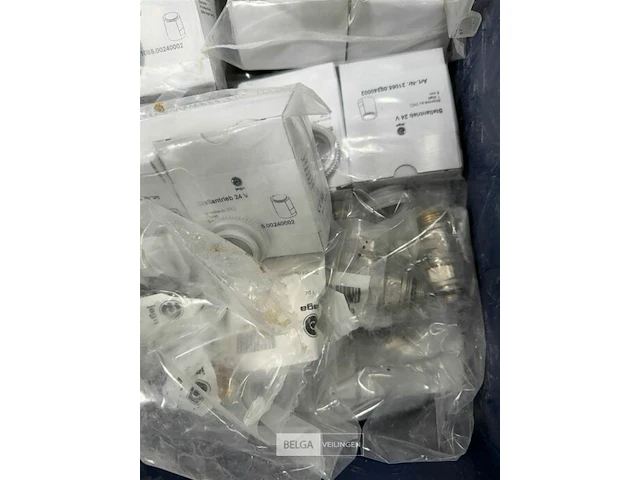 Bak met thermostatische ventielen stelweg 5 mm - afbeelding 3 van  3