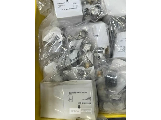 Bak met thermostatische ventielen stelweg 5 mm - afbeelding 3 van  3