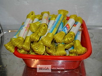 Bak met wasdraadlijnen 20m lang - afbeelding 1 van  2