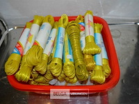 Bak met wasdraadlijnen 20m lang - afbeelding 1 van  2