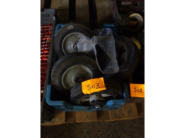 Bak met wielen - afbeelding 1 van  2