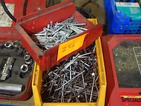 Bak nagels en splitpennen - afbeelding 1 van  1