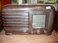 Bakeliet radio pilot - afbeelding 1 van  2