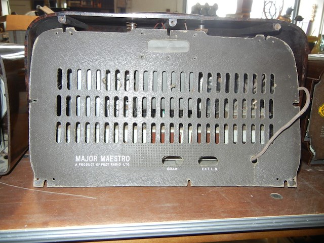 Bakeliet radio pilot - afbeelding 2 van  2