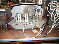 Bakelieten radio westminder - afbeelding 2 van  2