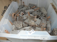 Bakelieten stekkers met schakelaars - afbeelding 1 van  2