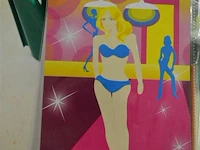 Bakje div spullen voor rommelmarkt - afbeelding 4 van  4