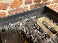 Bakje met inhoud - afbeelding 2 van  4