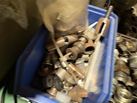 Bakje met inhoud - afbeelding 2 van  2