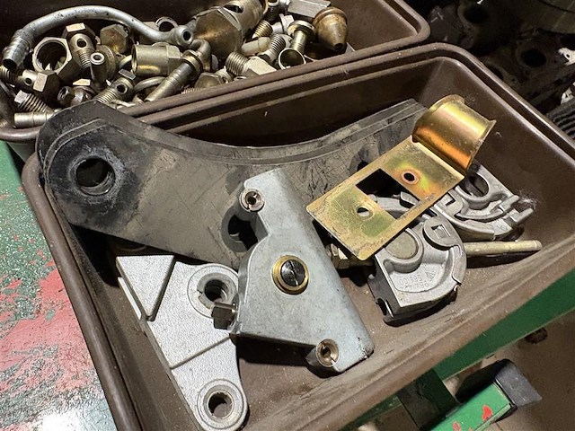 Bakje met inhoud - afbeelding 2 van  3