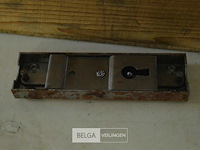 Bakje met scharnieren + retro kasten sloten - afbeelding 2 van  2