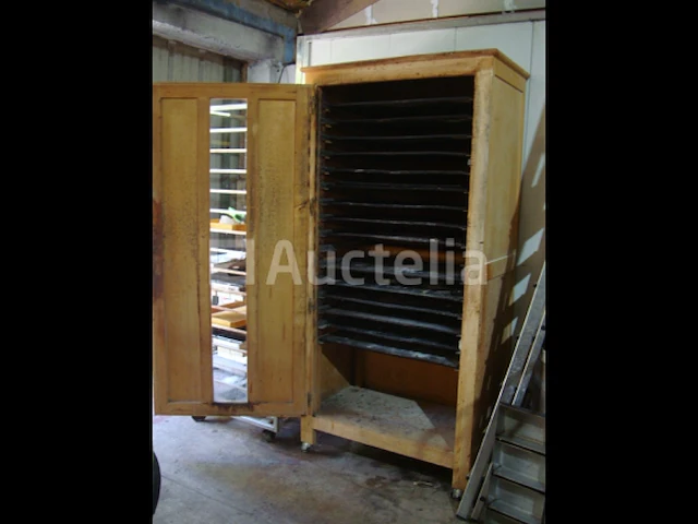 Bakkerij armoire de poussoire parisienne - afbeelding 1 van  4