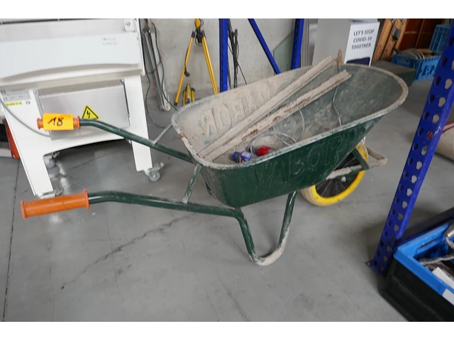 Bakwagen + betonmixer - afbeelding 2 van  4