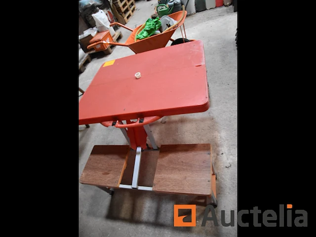 Bakwagen en picknicktafel - afbeelding 5 van  8