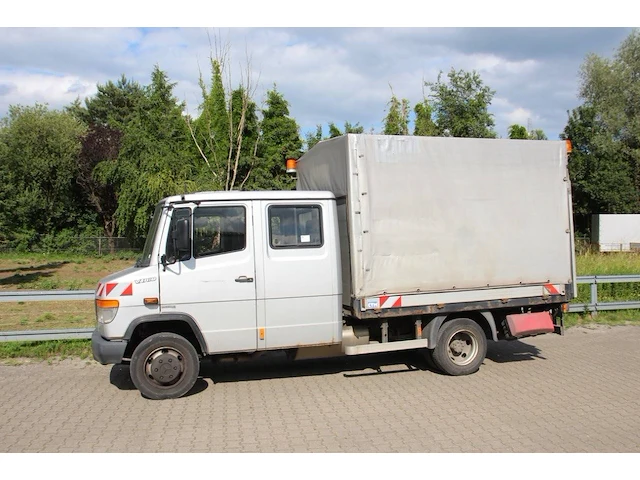 Bakwagen vrachtwagen mercedes-benz 670.3 diesel - afbeelding 1 van  1